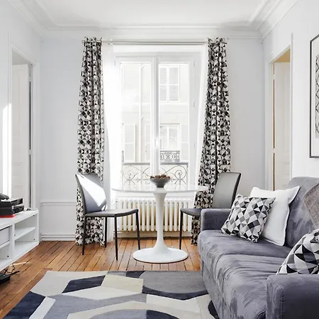 Private - River Seine - Notre Dame Apartment